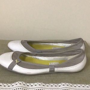 Puma white and gray slip on flats nice shape